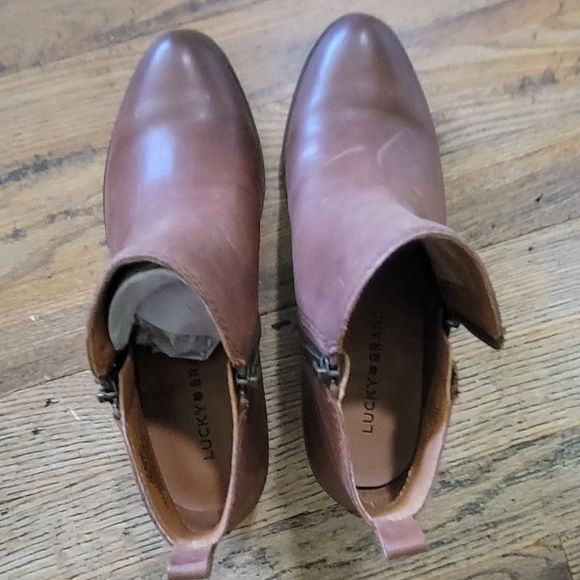 Lucky Brand Basel Bootie - Picture 4 of 10